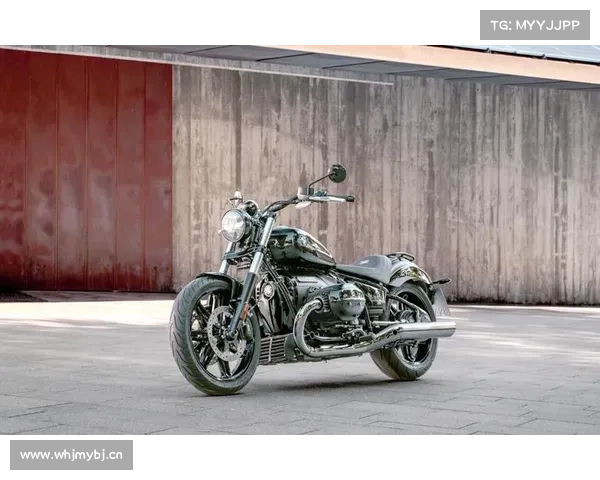 全新豪华巡航摩托车BMW R 18全球首发